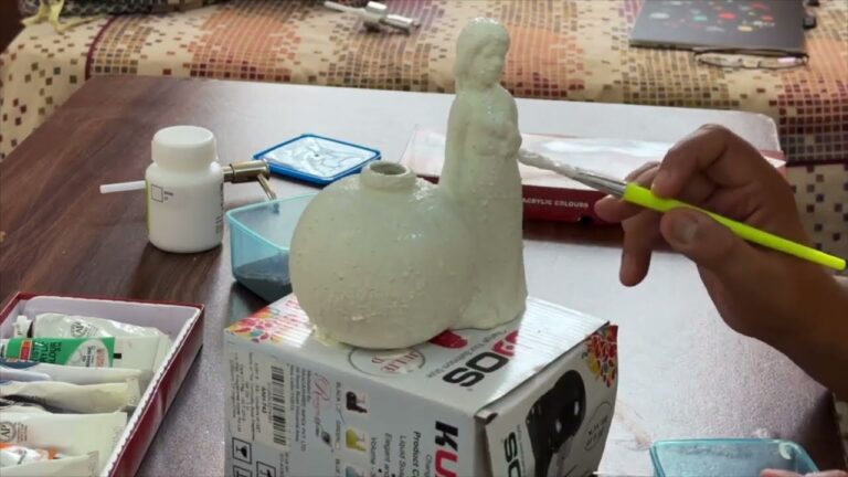 Turning a Soap Dispenser into a Vase | Simple DIY Experiment 5 soap dispenser vase